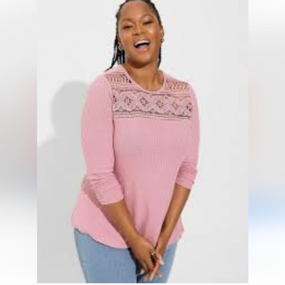 Torrid Waffle Crochet Yoke foxglove Top size 0X - Picture 4 of 6